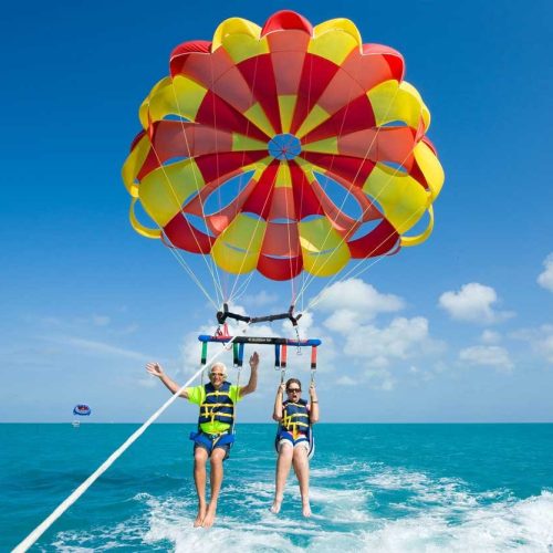 parasailing in goa