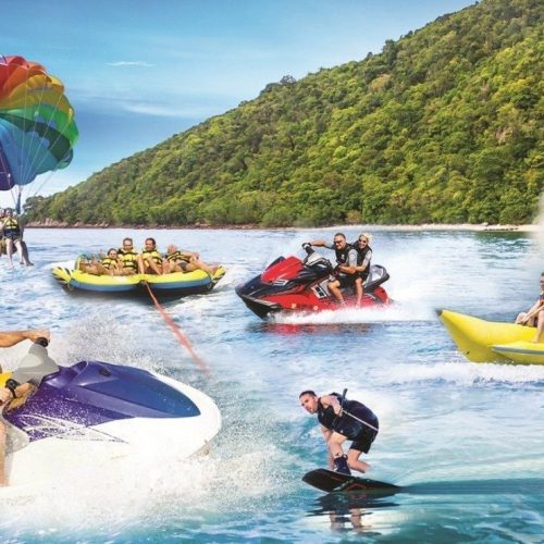 beach side water sport in goa